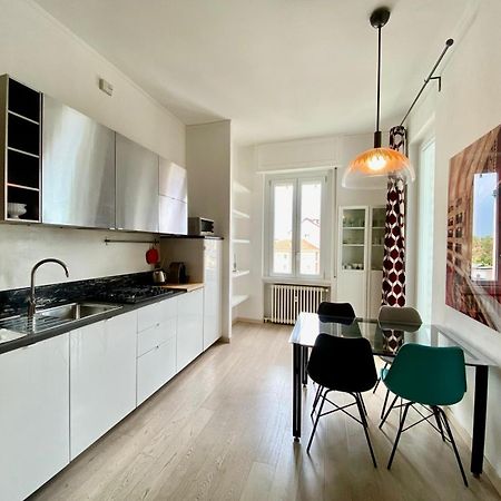 Piazzale Susa Bright Flat Con Veranda Milánó Kültér fotó